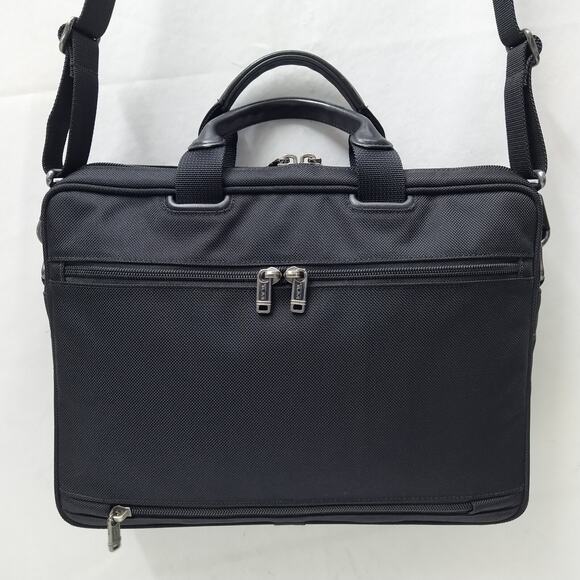 Tumi 2 Way Black Nylon Zipper Around Laptop Briefcase Messenger Bag - Picture 1 of 16